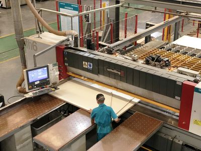 &ldquo;防疫泡泡&rdquo;抓生產(chǎn)⑥ | &ldquo;閉環(huán)&rdquo;拼經(jīng)濟(jì) 崇州企業(yè)生產(chǎn)忙